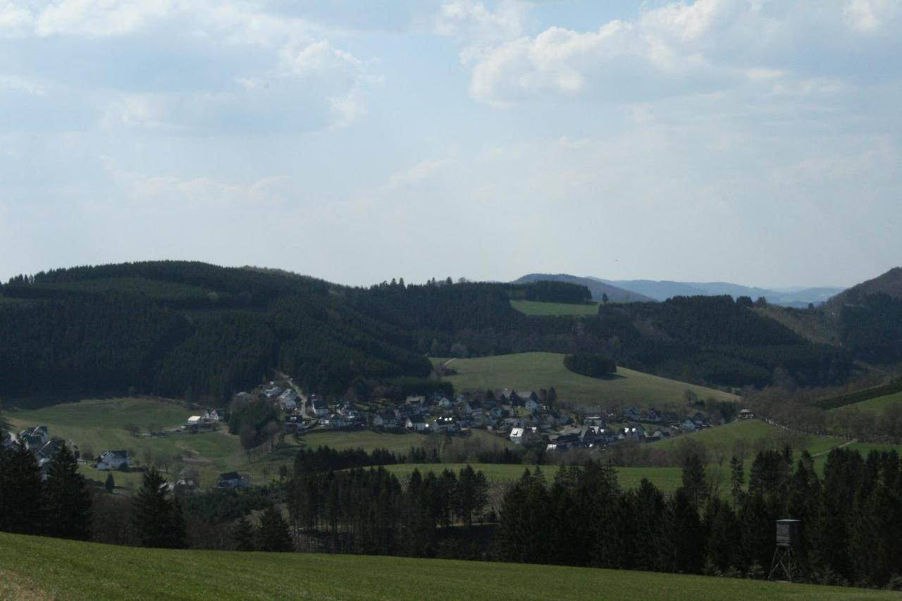 Ferienhaus Zur Ennest Schmallenberg Exterior photo